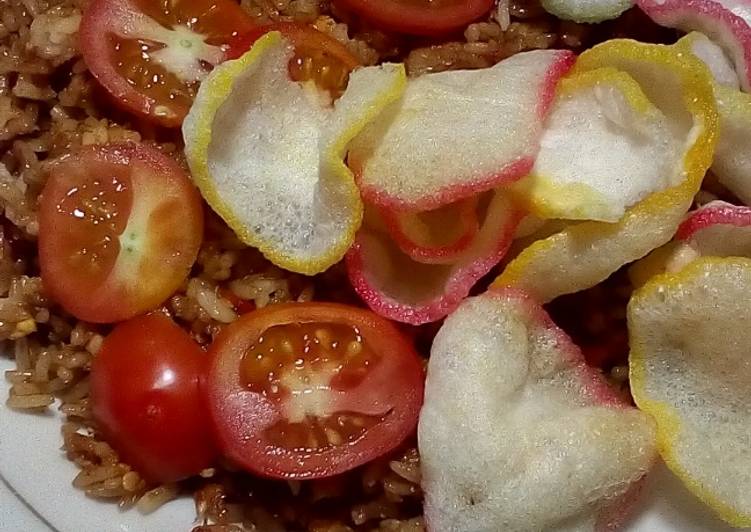 Langkah Mudah untuk Menyiapkan Nasi goreng pedas manis Anti Gagal