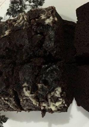 Foto resep Brownies oreo simple