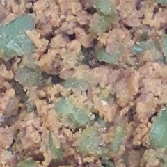 A picture of Besan capsicum.