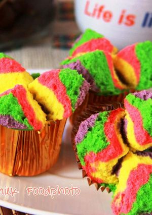 Foto resep Bolu Kukus Pelangi