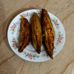 A picture of Dal filled karalay.