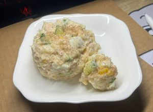馬鈴薯沙拉～（封面照有加鮪魚） 的食譜成品照片