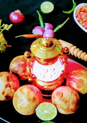 লিট্টি ইন অ্যাপে প্যান (Litti in appe pan in bengali) রেসিপির প্রধান ছবি