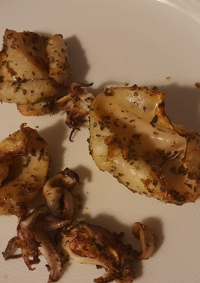 Una foto de Calamares al horno en freidora de aire Cosori LI401S 3.8L