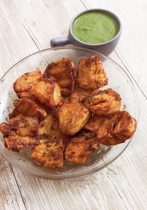 A picture of Aloo Tuk.