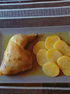 Una foto de Pollo al Horno (Como el de las pollerías)