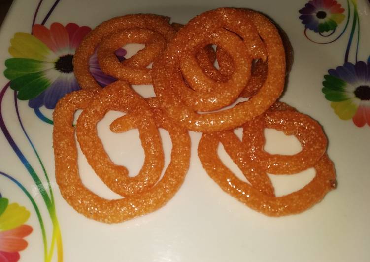 Rava jalebi