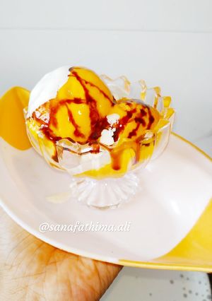 A picture of Mango ice cream.
