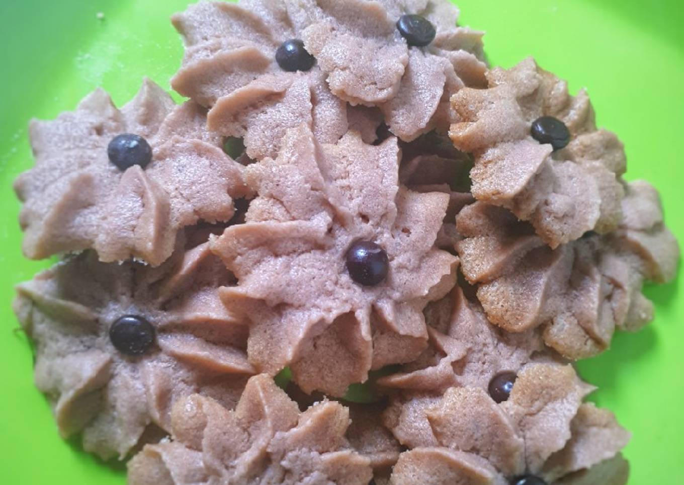 Kue semprit putih telur