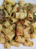 Mezze maniche, cime di rapa e salsiccia