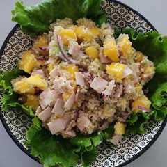 Une photo de Salade quinoa mangue avocat