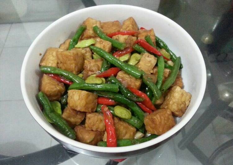 Resep Tumis TKP - Tempe Kacang panjang Pete 😁 oleh Mariaty - Cookpad