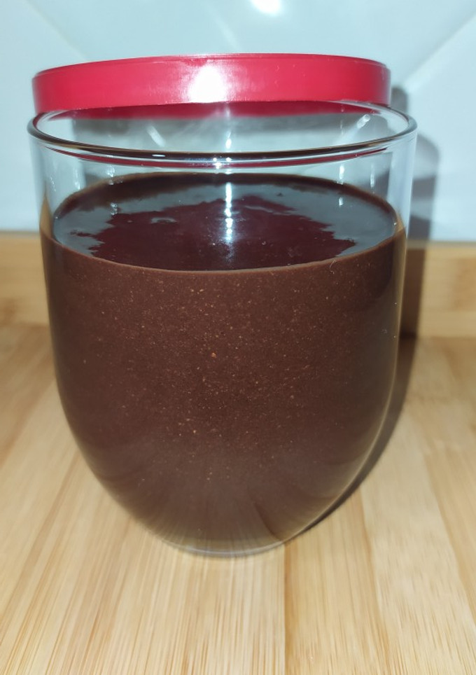 Una foto de Crema de cacao y avellanas saludable