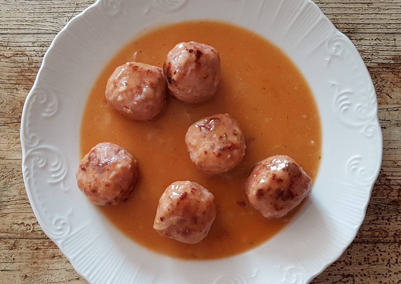 Albóndigas en salsa