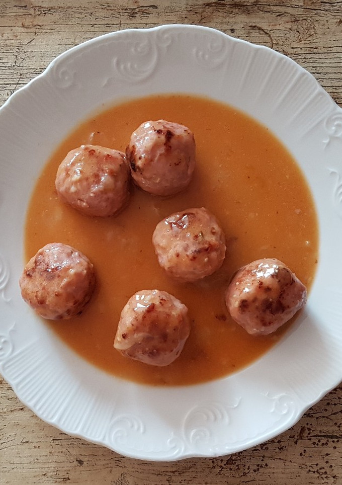 Una foto de Albóndigas en salsa 1