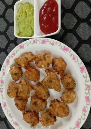 A picture of Sago flour Fritters.
