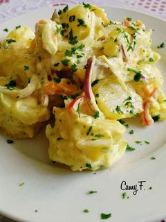 O poză a rețetei Salată de cartofi cu maioneză.