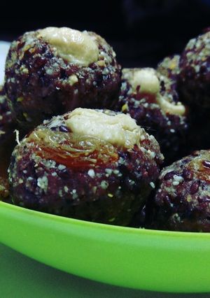 हाई प्रोटीन लड्डू (High protein ladoo recipe in hindi) रेसिपी मुख्य फोटो