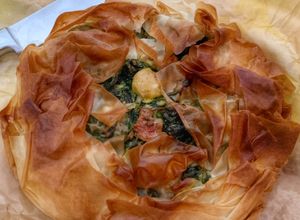 Foto di Torta salata di pasta fillo con spinaci