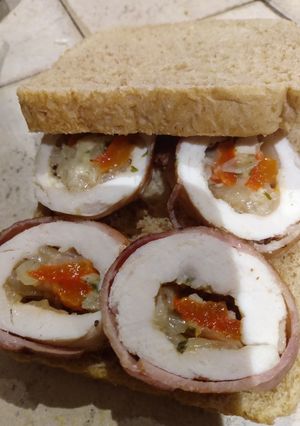 Una foto de Sándwich de Pamplona en pan integral