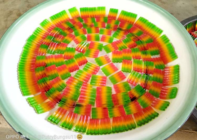 Bahan 17. Permen jelly/agar² pelangi 🤗🌈 | Cara Bikin 17. Permen jelly/agar² pelangi 🤗🌈 Yang Lezat Sekali