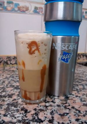 Una foto de Frappé Caramelo - muy fácil