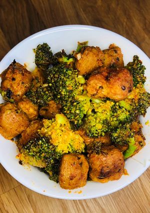A picture of Soya chunks/ nuggets and broccoli fry.