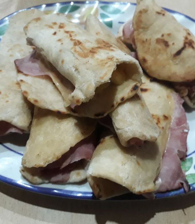 Una foto de Tacos de Jamón y Queso