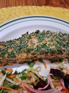 Una foto de Filete de salmón al perejil