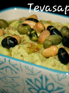 Una foto de Hummus de guisantes 🍃🍃