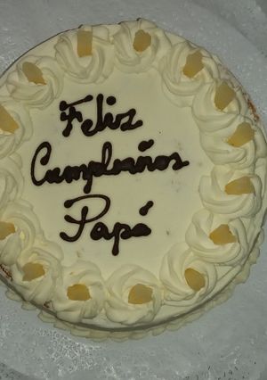 Una foto de Torta de bizcocho piña