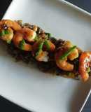 Camarones flameados con arroz