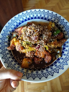 Una foto de Cerdo y brócoli a la oriental