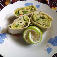 A picture of Chicken avocado salad roll ups.