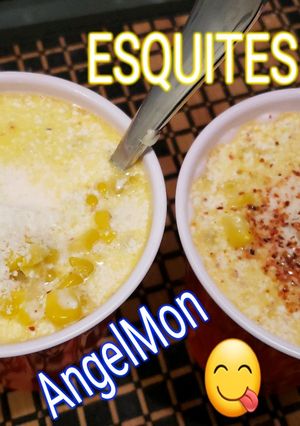 Una foto de ESQUITES 🌽 #AmiManera😋