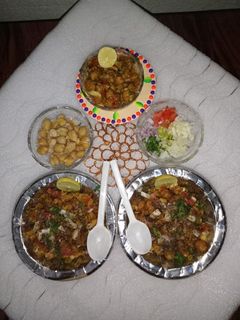 छोले चाट (Chole Chaat recipe in Hindi रेसिपी मुख्य फोटो