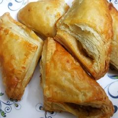 A picture of Potato patties.