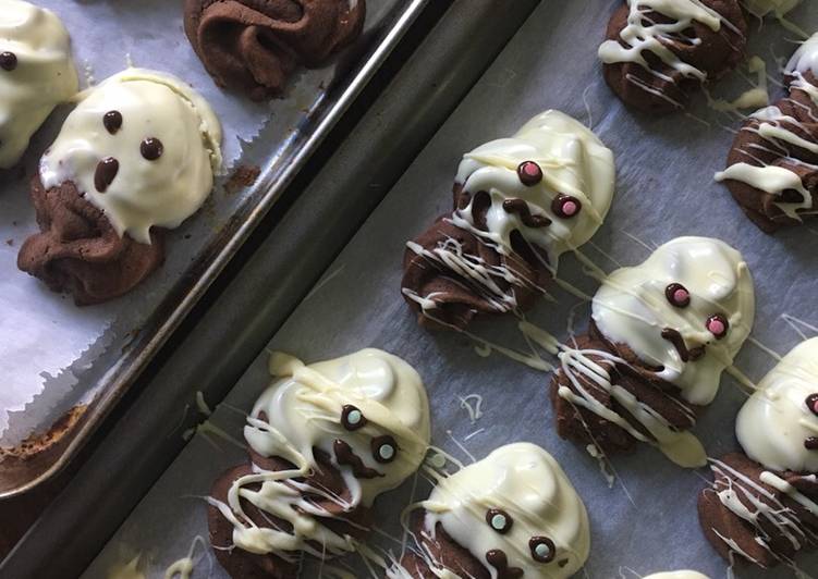 Step-by-Step Guide to Prepare Quick #Halloween Biscuits