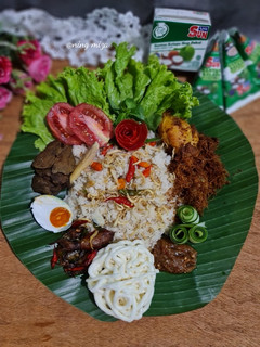 Foto resep 195. Nasi Liwet Rice Cooker