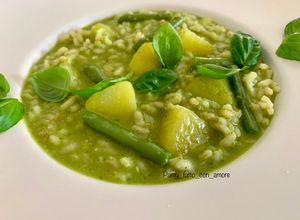 Foto di Risotto Green, pesto di basilico, fagiolini e patate