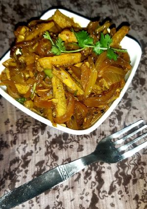 करेले की सब्जी(karele ki sabji recipe in hindi) रेसिपी मुख्य फोटो