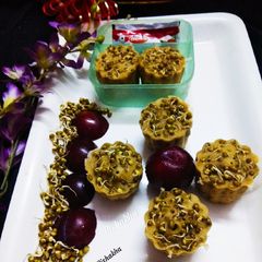 A picture of Sprouts Muffins.