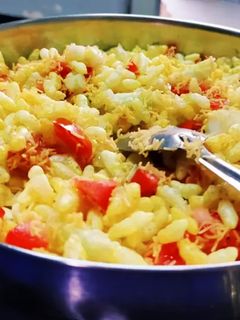 मुरमुरा सूखी भेल (Murmura sukhi bhel recipe in Hindi) रेसिपी मुख्य फोटो