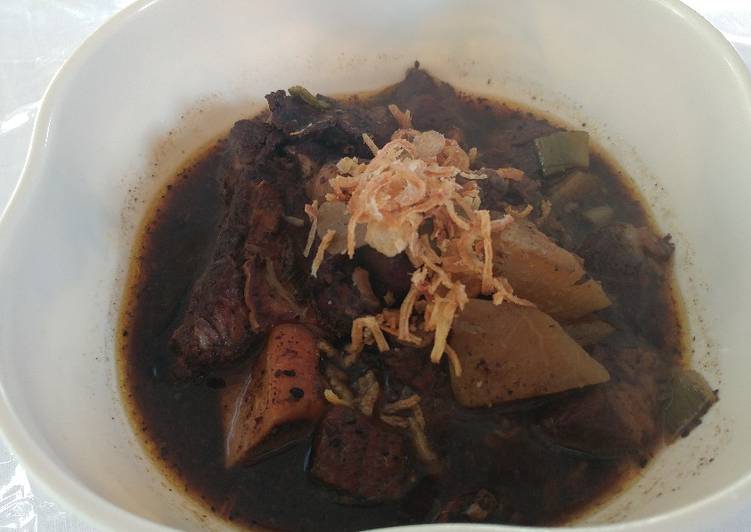 Rawon daging & Iga sapi
