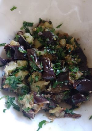 Una foto de Ensalada de berenjenas🍆🍆🍆