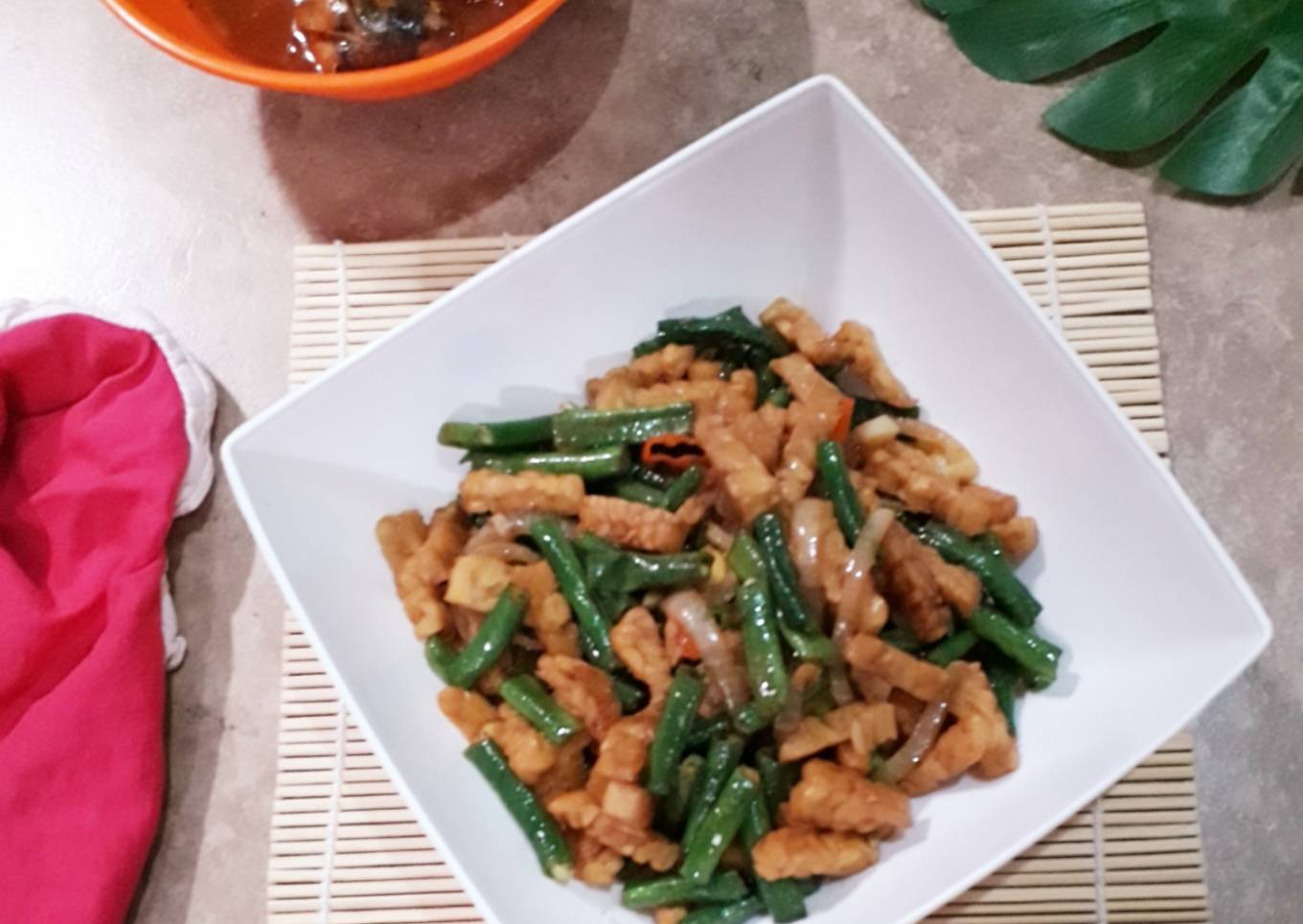 Cah kacang panjang dengan tempe