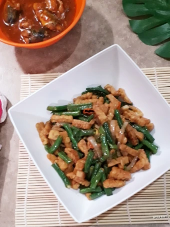 Cara Mudah Menyiapkan Resep Cah kacang panjang dengan tempe yang Lezat Sekali Anti Ribet, Lezat