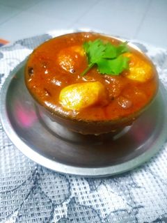 பூண்டு வெங்காய தொக்கு(Poondu venkaaya thokku recipe in tamil) செய்முறை முக்கிய புகைப்படம்