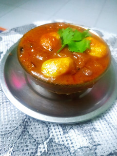 பூண்டு வெங்காய தொக்கு(Poondu venkaaya thokku recipe in tamil) செய்முறை முக்கிய புகைப்படம்