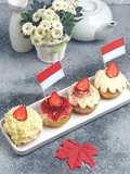 630.Donat merah putih